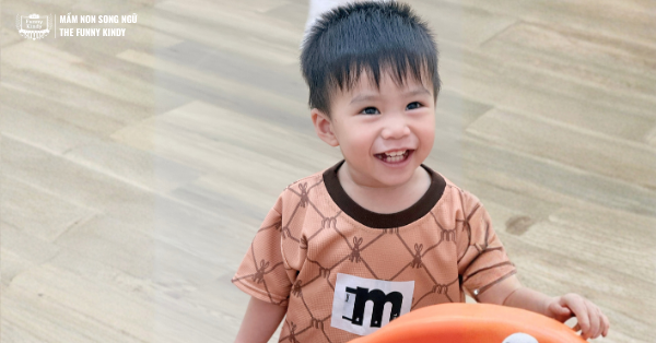 cach-giup-con-vuot-qua-khung-hoang-tuoi-len-1